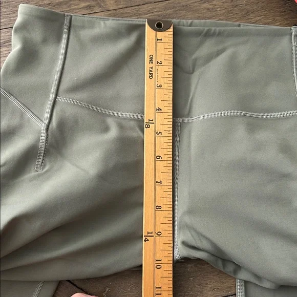 Lululemon Groove High Rise Split Hem Flared Pant Size 10 - Picture 10 of 11